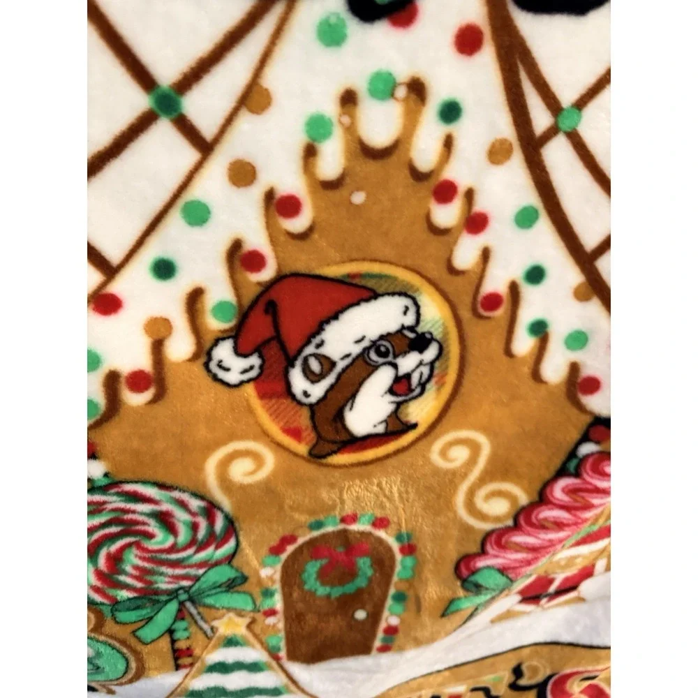 Buc-ee's It's Beginning‎ to Look A Lot Like Buc-we'd Holiday 2023 Blanket